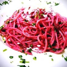 Pasta Pesto di Barbabietole