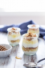 Γιαούρτι, Αχλάδι, Καρύδι, Μέλι και Κανέλα