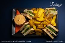 1 Club Sandwich επιλογής + 1 Καφές επιλογής