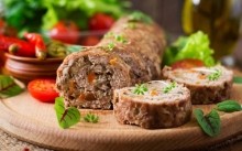 Ρολό Κιμά Κοτόπουλο με Πατάτες Φούρνου