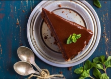 Σοκολατόπιτα (νηστίσιμη)