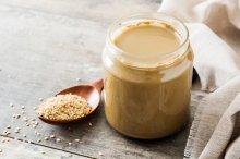 Ταχίνι White Crunch Φουντούκι (κιλό)