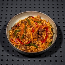 Noodles Mendake με Μοσχάρι