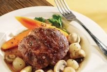 Μοσχάρι Βραστό με Λαχανικά