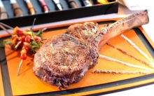 Μπριζόλα Χοιρινή Tomahawk Μερίδα