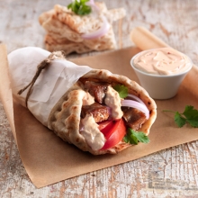 Παραδοσιακή Πίτα Γύρο Χοιρινό