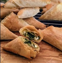 Mini Χειροποίητο Σπανακοτυροπιτάκι Χωριάτικο