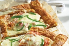 Πίτσα με Ελιά και Ντομάτα (νηστίσιμη)