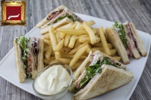Club Sandwich Κοτομπουκιές