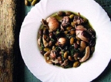 Σουπιές με Σπανάκι