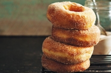 Donut Λουκουμάς με Ζάχαρη