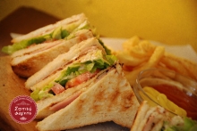 Club Sandwich με Σολομό