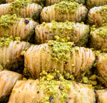 Mini Μισοφέγγαρο με Φιστίκι Αιγίνης (κιλό)