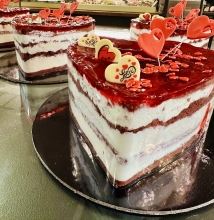 Τούρτα Red Velvet Cheese Cake (Valentines Edition)