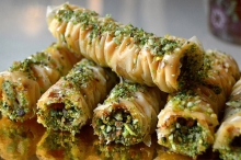 Σαραγλί Καρύδι (νηστίσιμο)