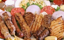 Ανάμεικτο με Κοτοσουβλάκι