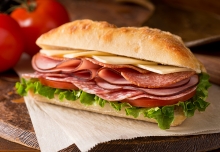 Sandwich Ζαμπόν - Τυρί - Βιτάμ