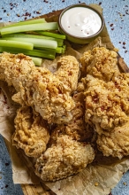 2 Μερίδες Wings επιλογής + 1 Αναψυκτικό 500ml επιλογής
