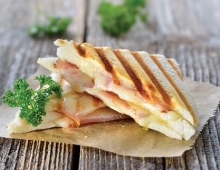 Τοστ Γαλοπούλα - Gouda