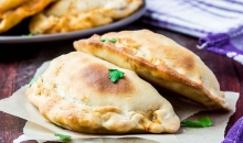 Καλτσόνε Γαλοπούλα Φιλαδέλφια