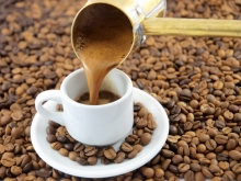 Ελληνικός Καφές Μονός + Δώρο Νερό 500ml