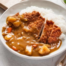 Σνίτσελ Χοιρινό με Σάλτσα Curry