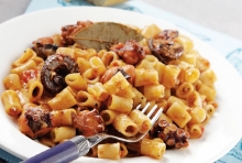 Χταπόδι με Κοφτό Μακαρόνι