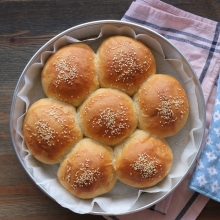Ψωμί Μαργαρίτα με Σκορδοβούτυρο