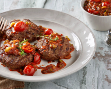 Μπιφτέκια με Σάλτσα Κυνηγού