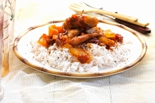 Τηγανητό Κοτόπουλο με Σάλτσα Satay