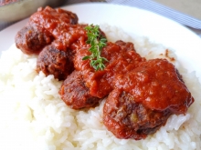 Σουτζουκάκια Σμυρνέικα