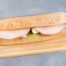 White (σε ψωμί σισιλιάνικο)