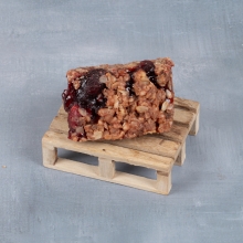 Μπάρα Δημητριακών Γεμιστή με Φράουλα