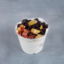 Γιαούρτι με Αποξηραμένα Φρούτα