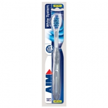 Οδοντόβουρτσα Aim White System Μέτρια