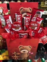 Κουτί Αρκουδάκι με Σοκολάτες Lacta