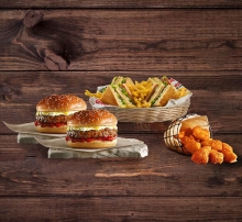 2 Ham ή Cheese + 1 Goodys Club + 1 Chicken nuggets