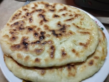 Τυρόψωμο (Χατσιαπούσι)