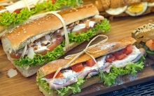 1 Κότα - Bacon Sandwich + 1 Γλυκιά Κρέπα Σοκολάτα Nucrema