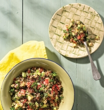 1 Σαλάτα Κινόα + 1 Coca-Cola 330ml επιλογής