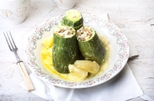 Κολοκυθάκια Γεμιστά