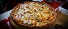 Pizza Tartufi Selvatici (Μεσαία)