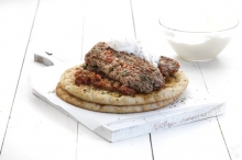 Κεμπάπ Γιαουρτλού Ανατολίτικο