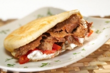 Κυπριακή Πίτα με Ψαρολούκι