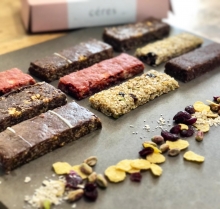 2) Ceres Μπάρα Δημητριακών με Ταχίνι