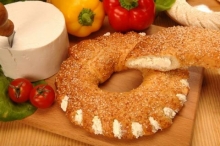 Κουλούρι με Τυρί Κρέμα