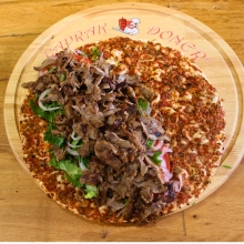 Λαχματζούν Yaprak Doner Classic