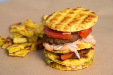 Club Sandwich Μπιφτέκι