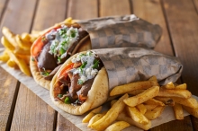 2 Πίτες Σουβλάκι Χοιρινό + 1 Pepsi επιλογής 330ml
