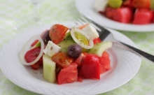 Μισή μερίδα Αγγουροντομάτα